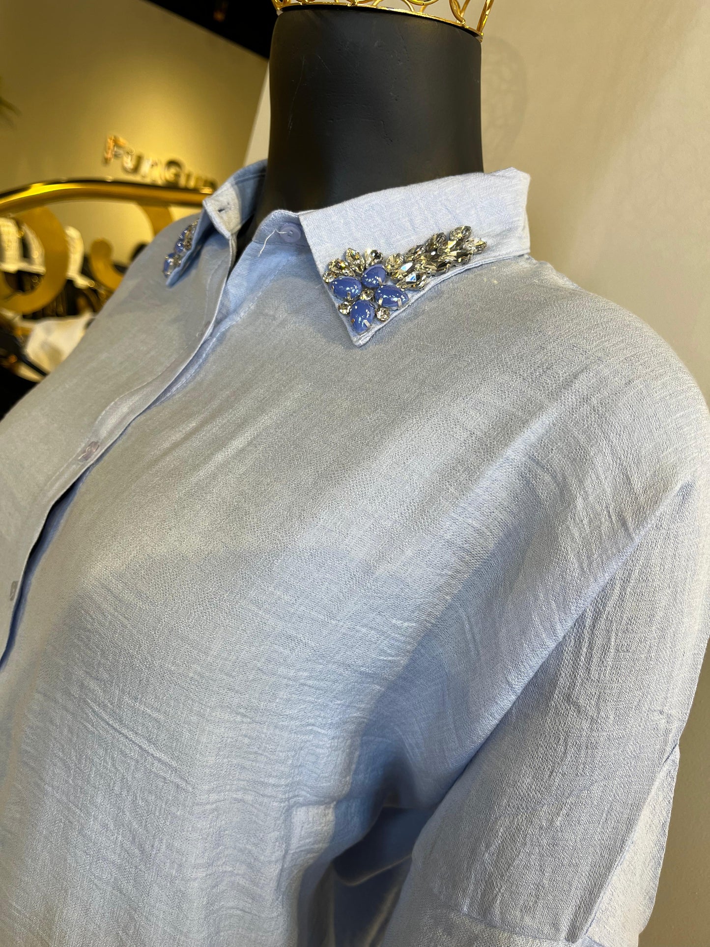 Chemise