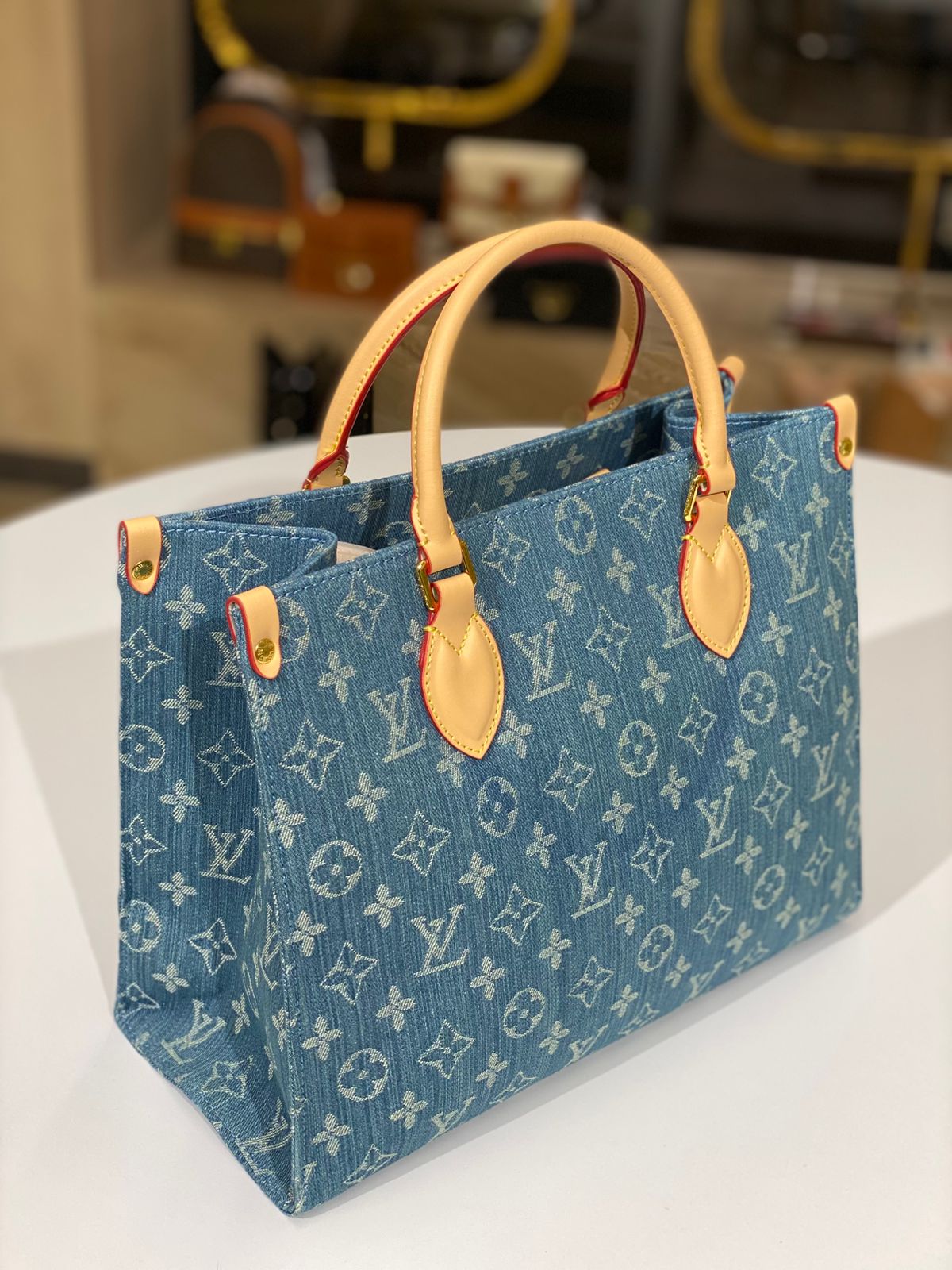 LV