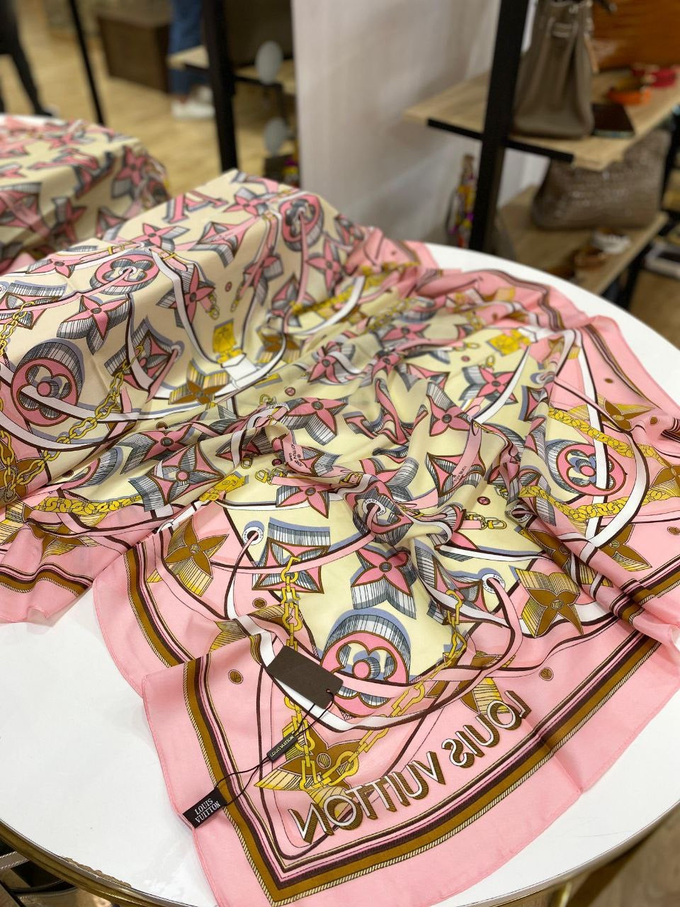 SCARF LV