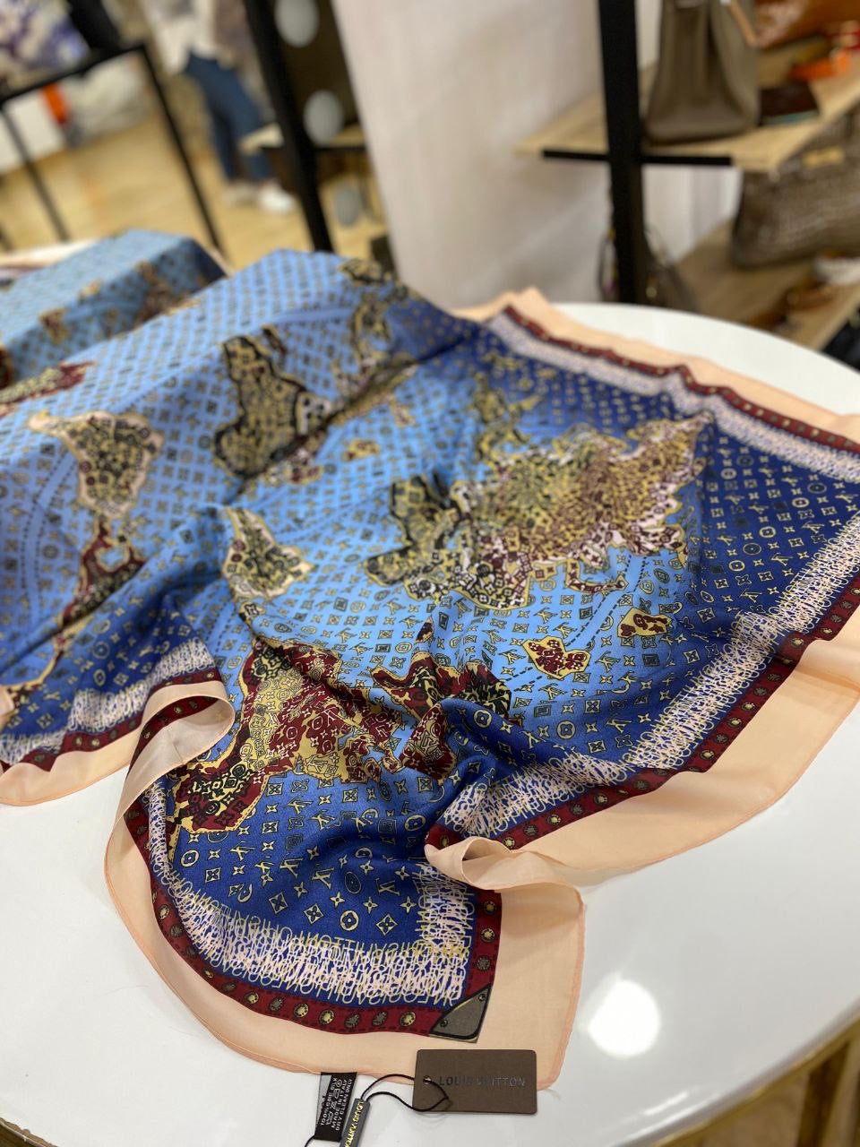 SCARF LV