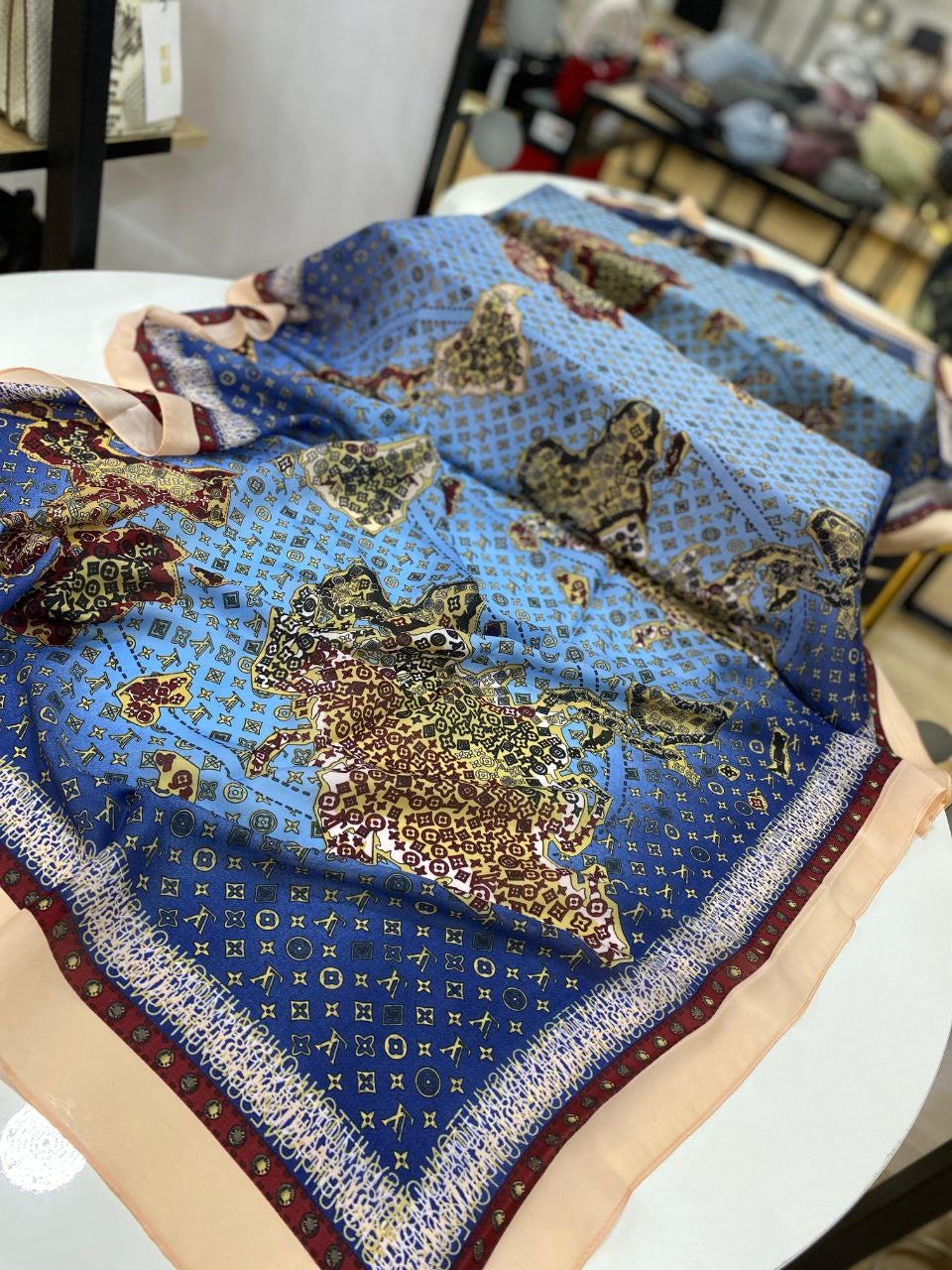 SCARF LV