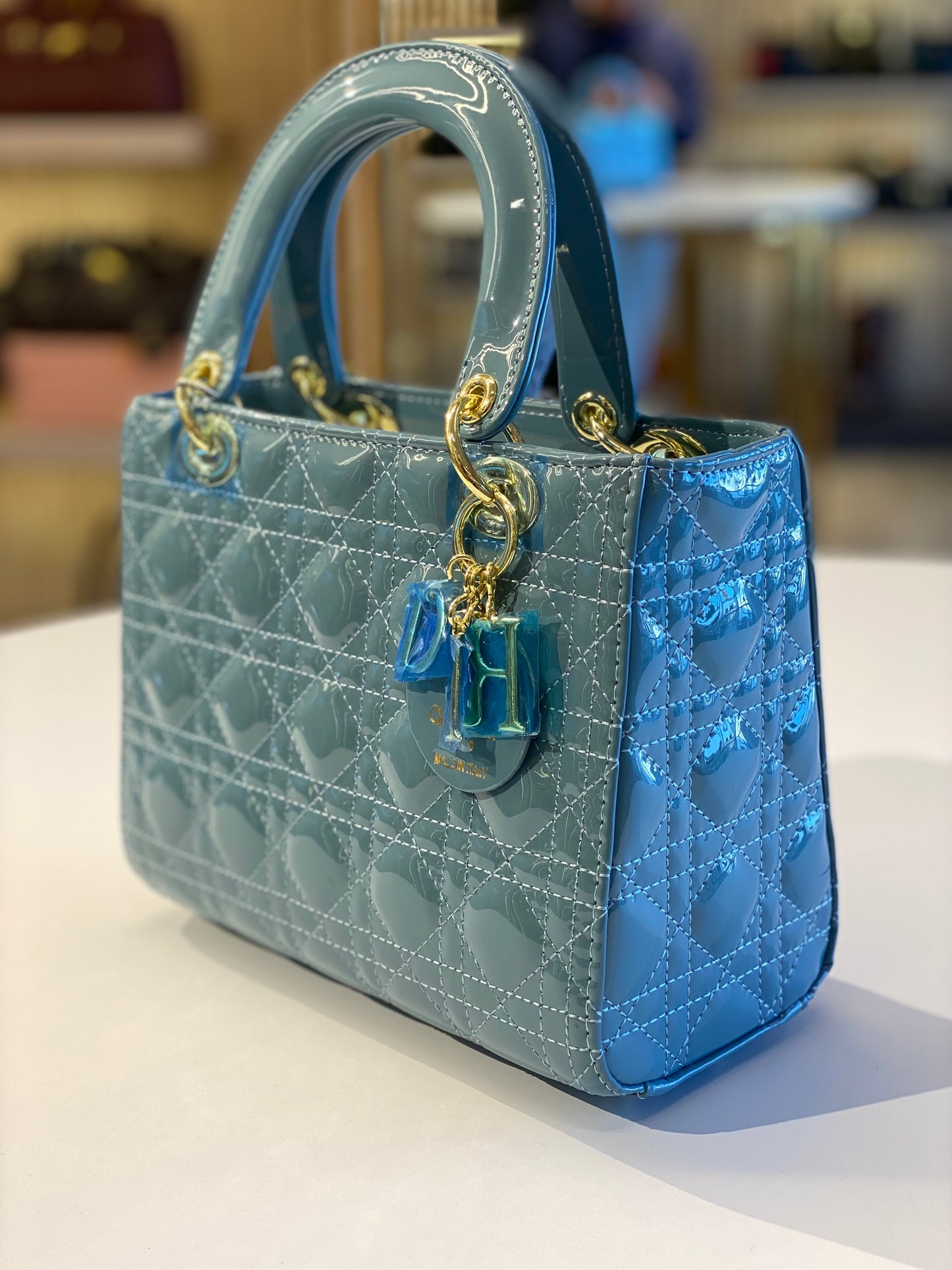 Dior