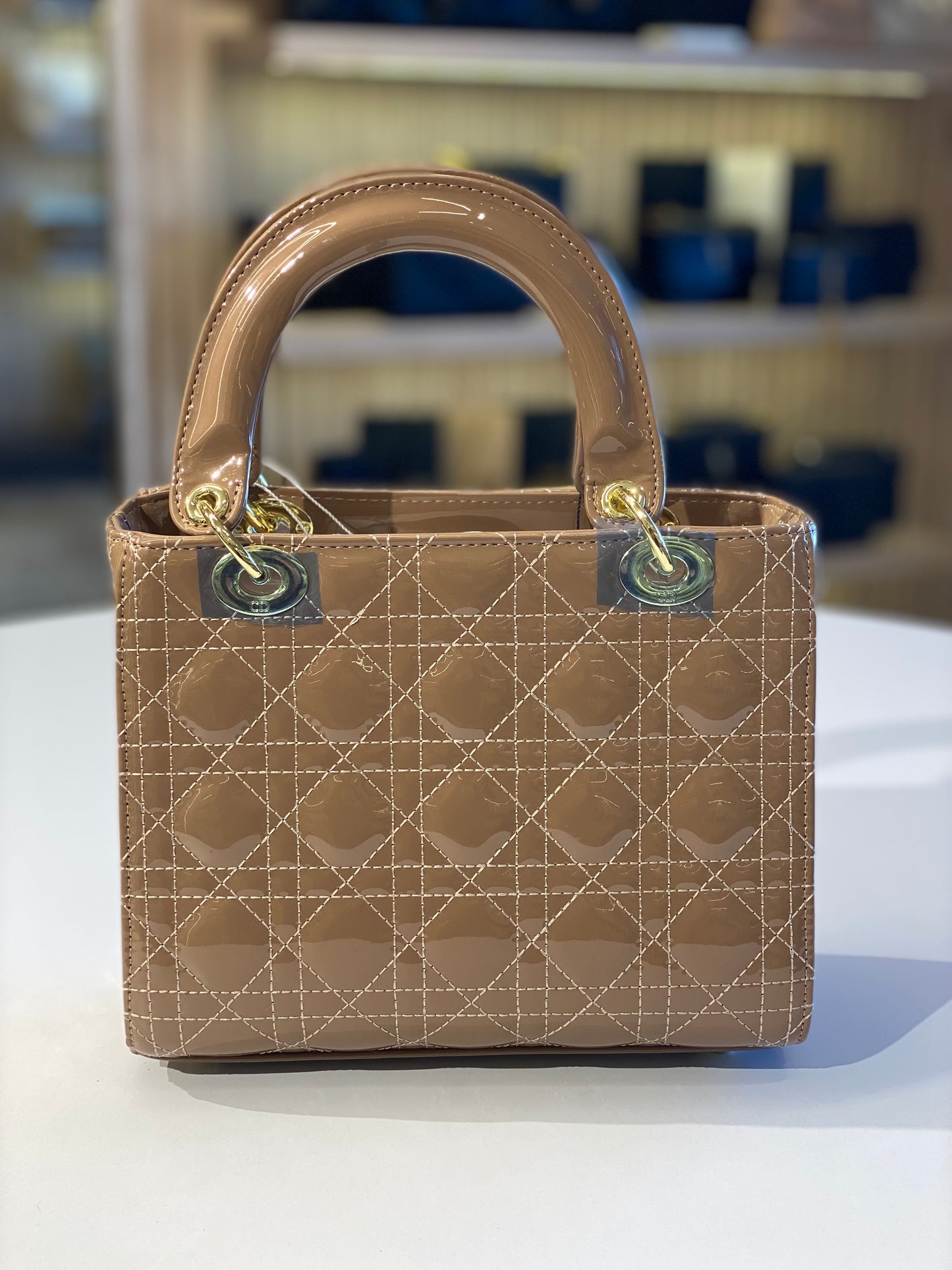 Dior