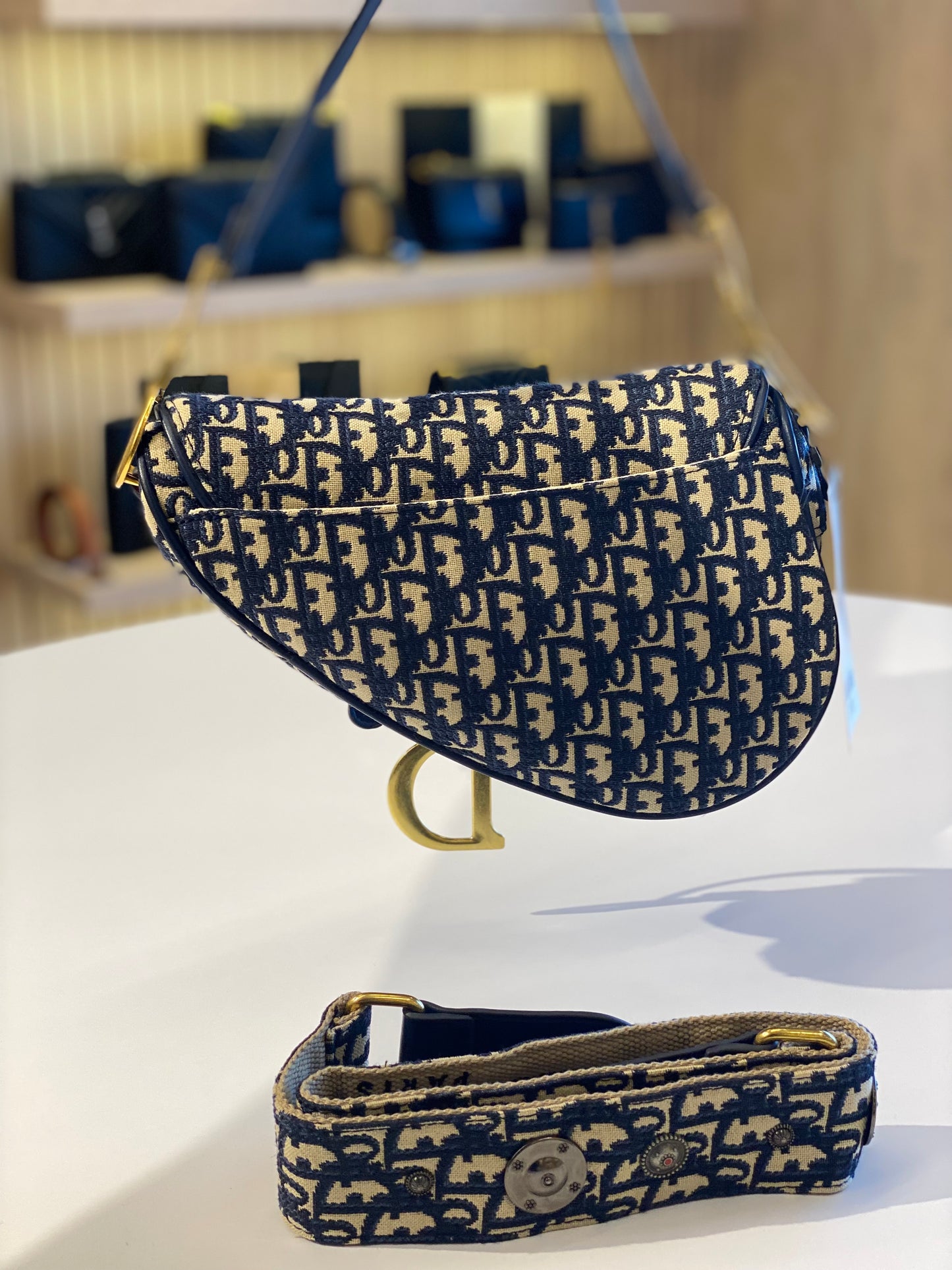 Dior