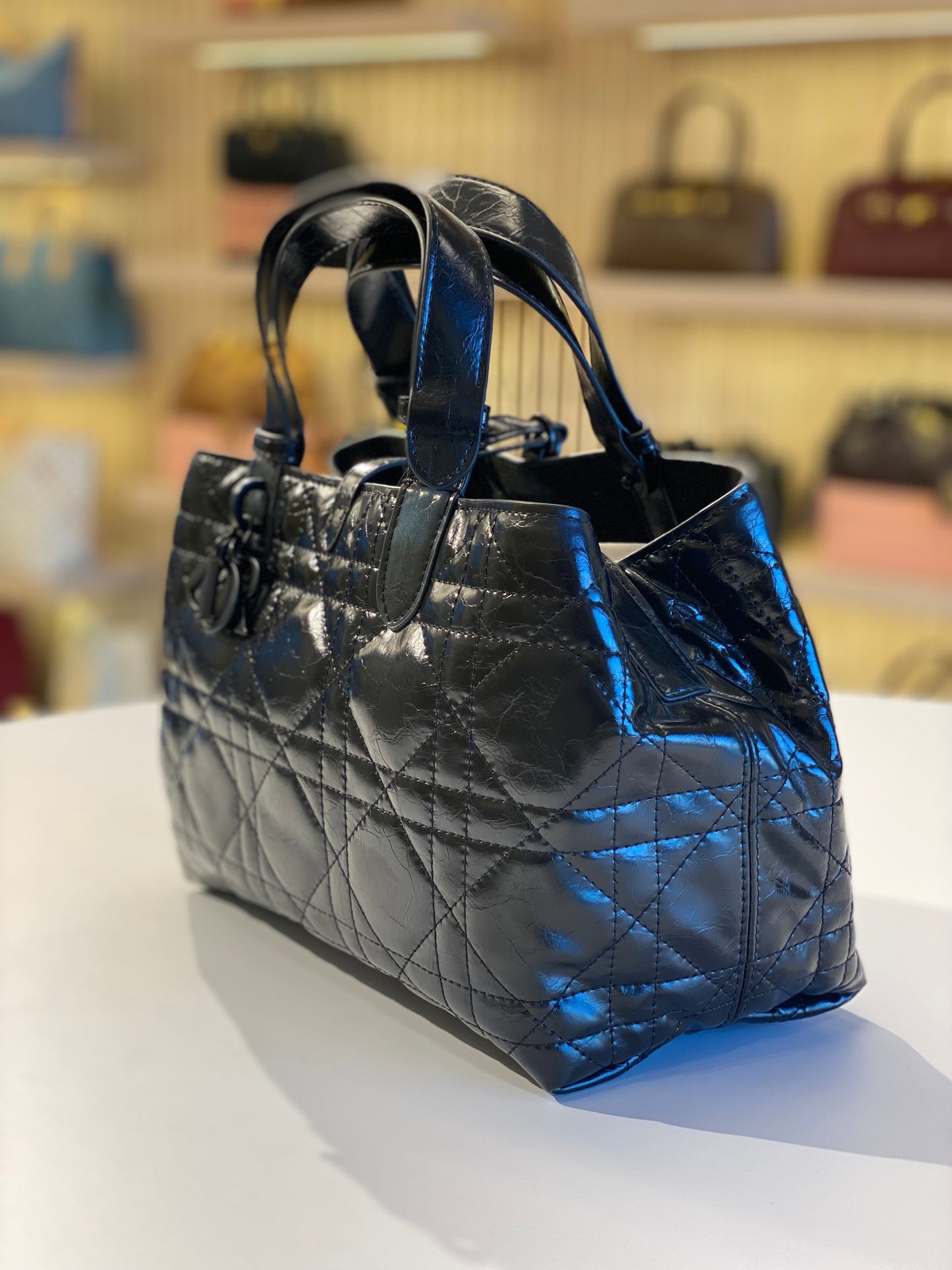 Dior