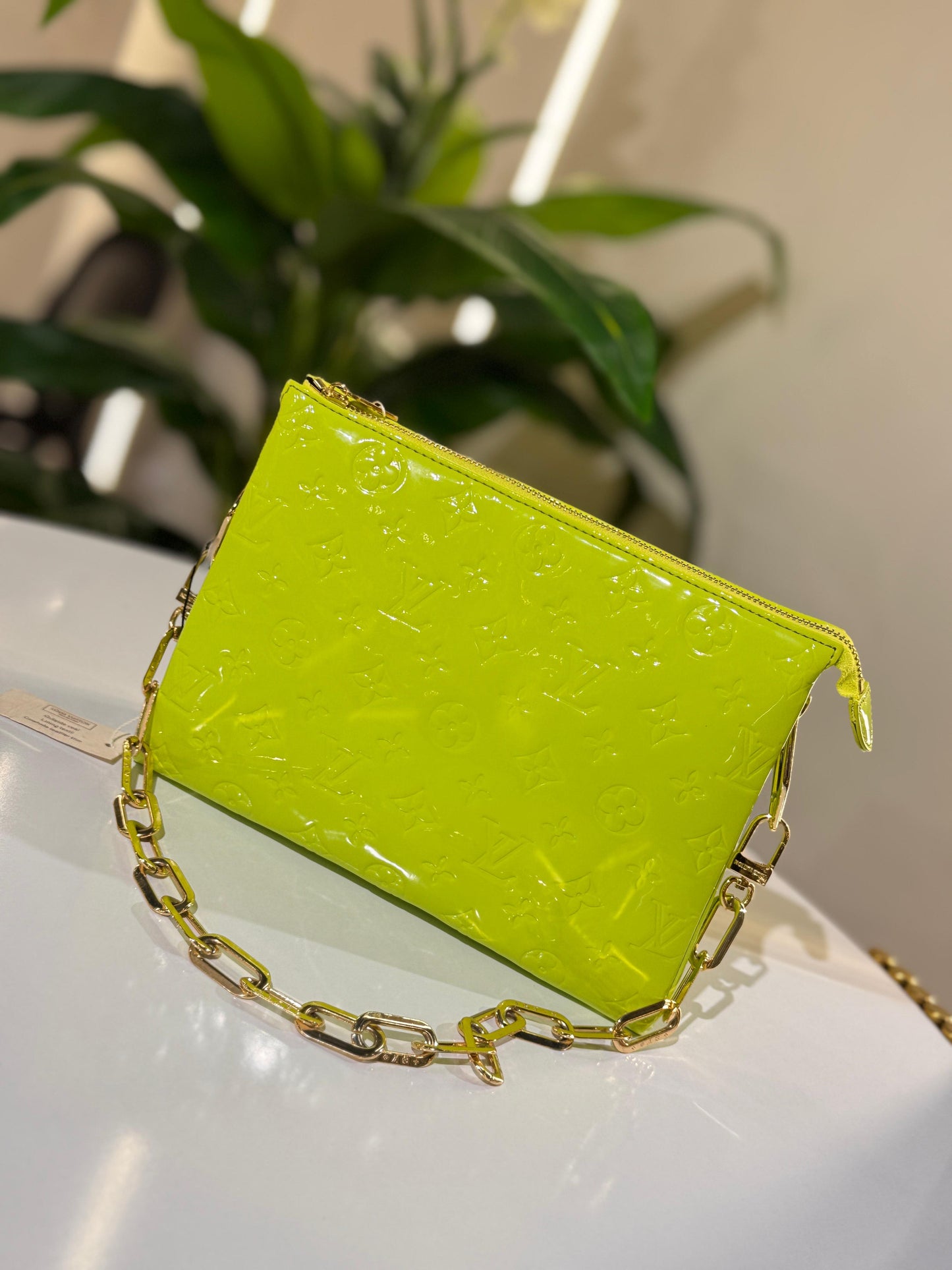 LV