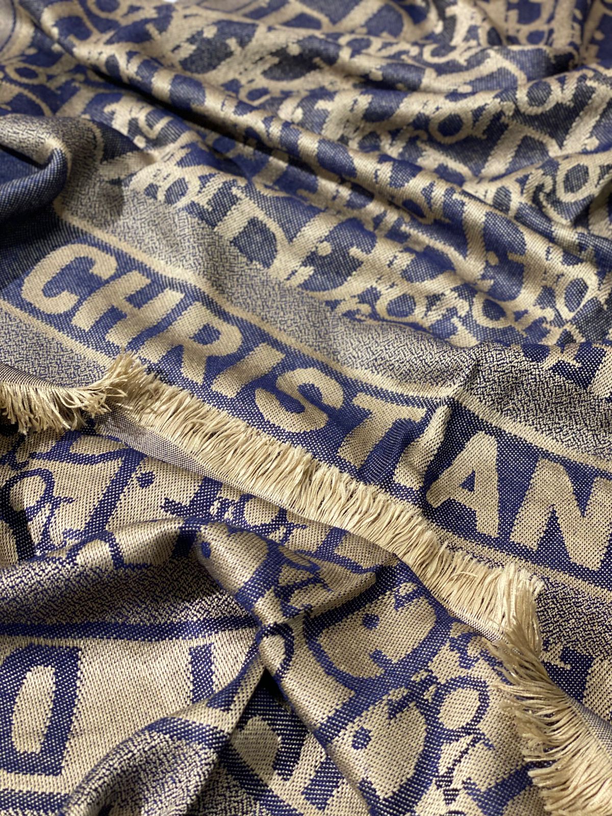 Dior scarf