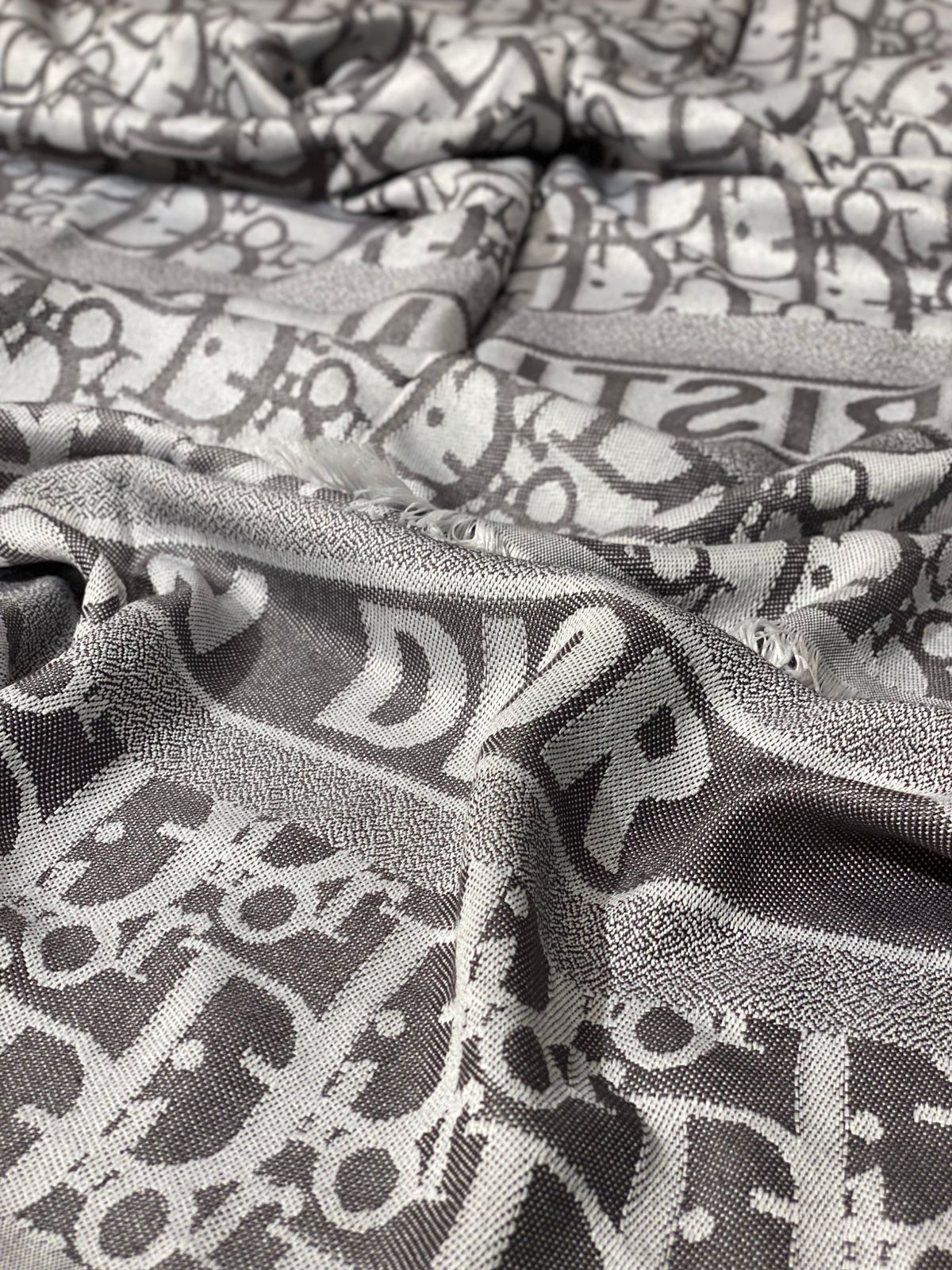 Dior scarf