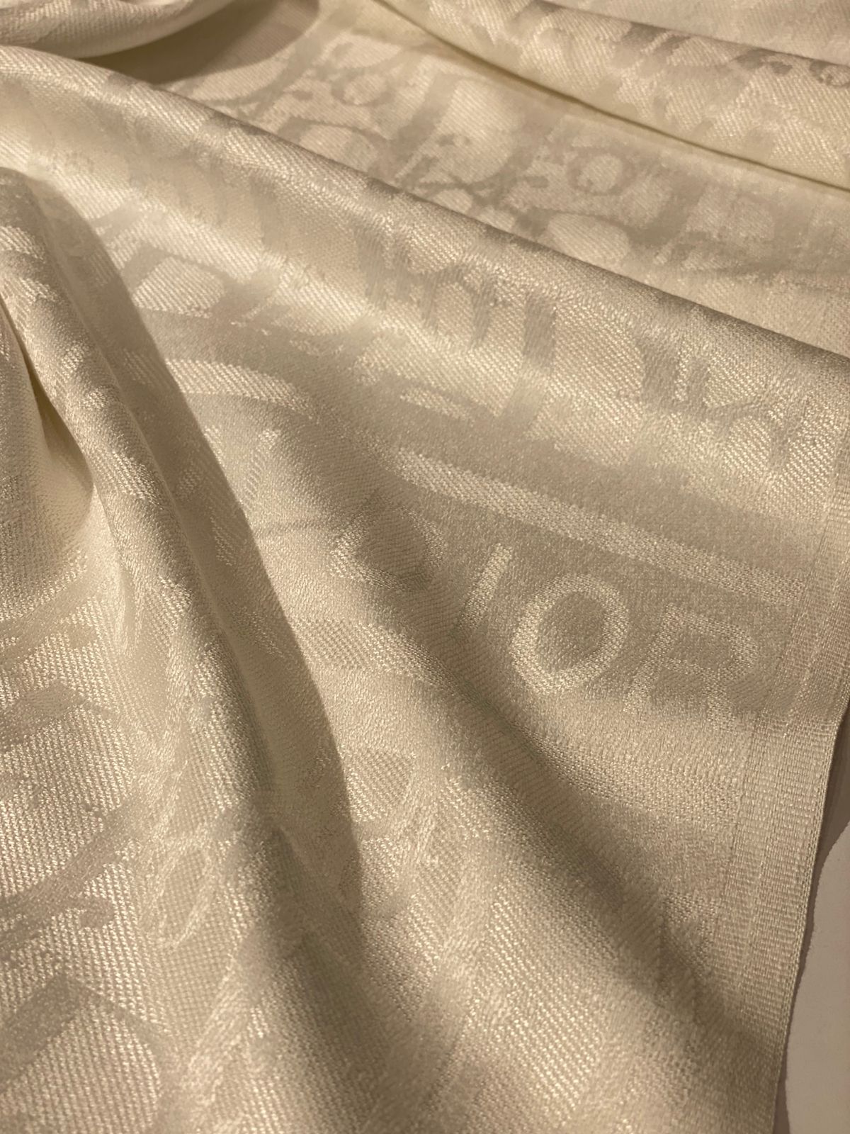 Dior scarf