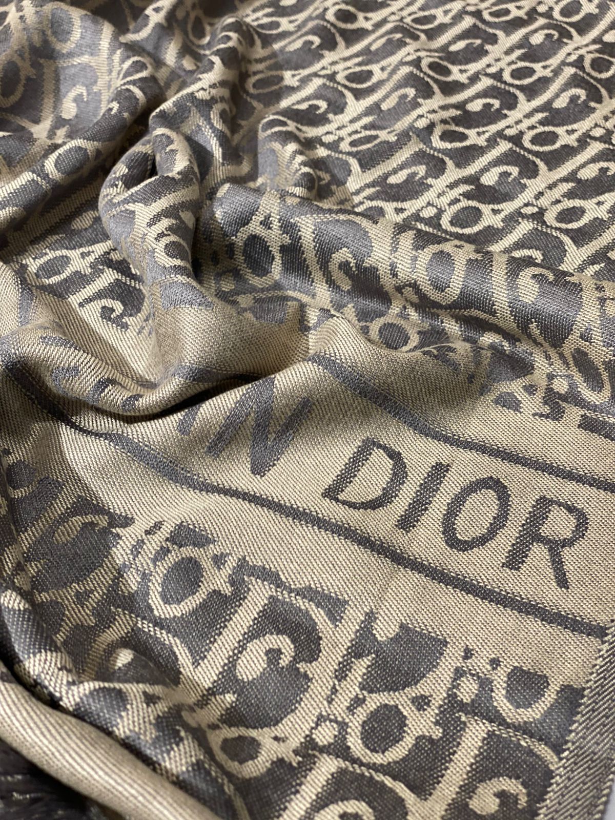 Dior scarf