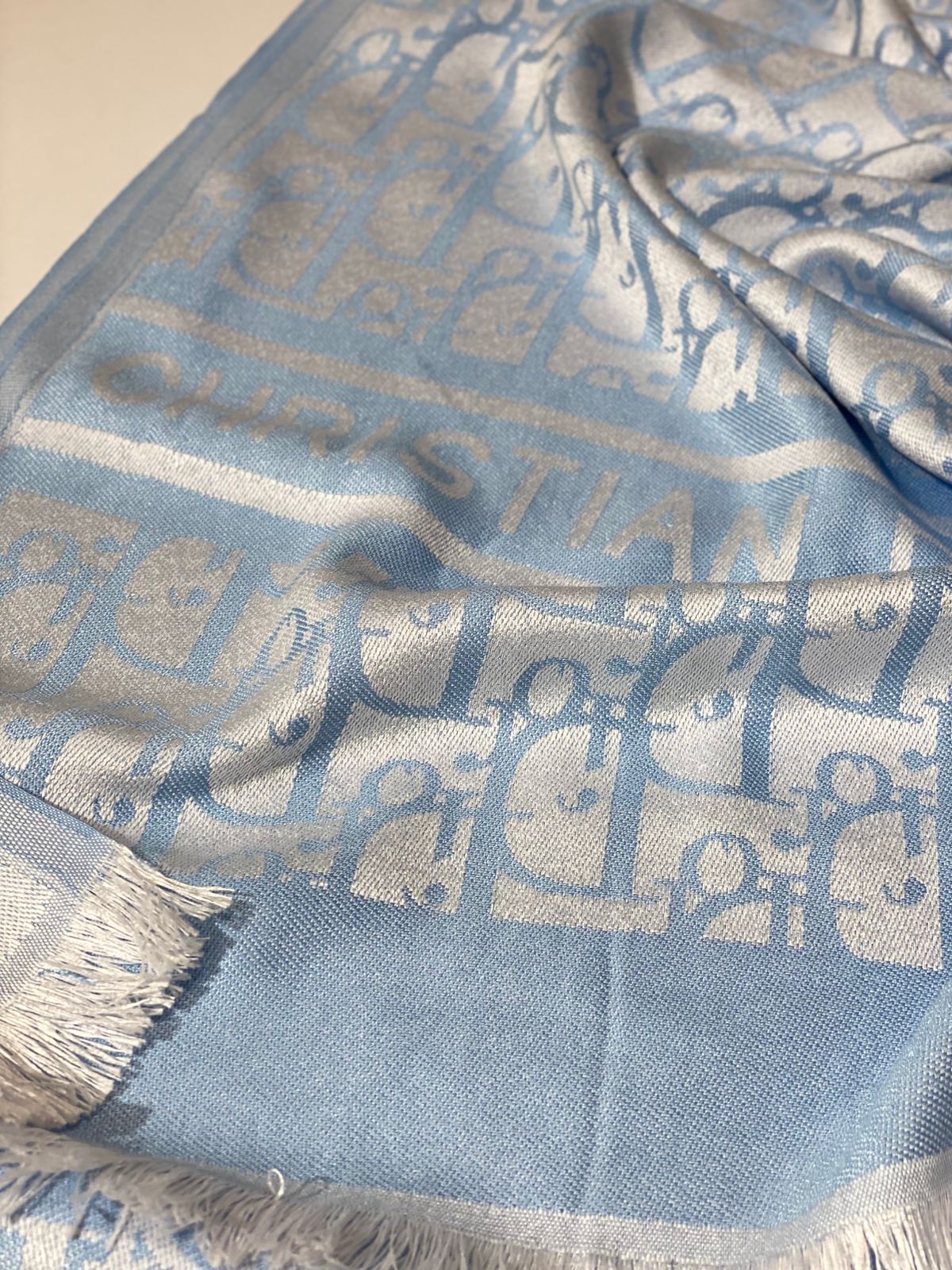 Dior scarf