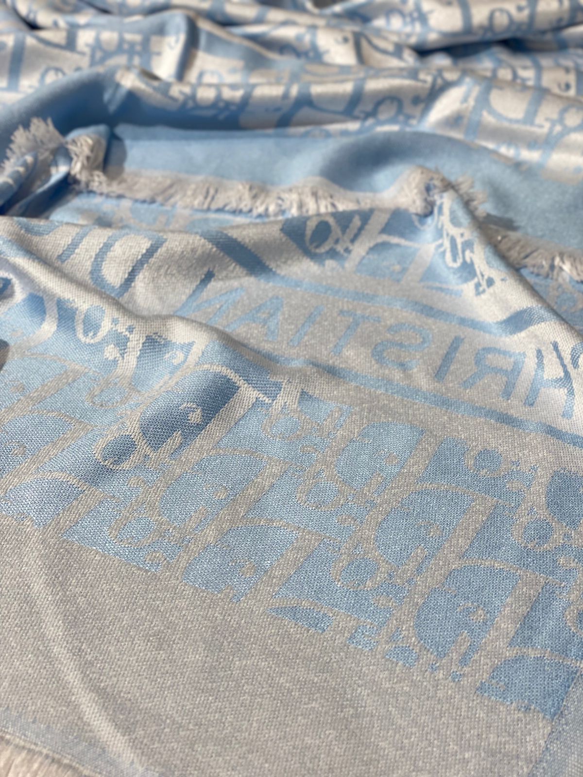 Dior scarf