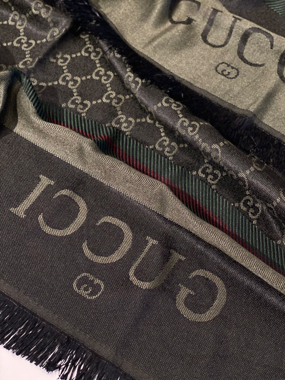 Gucci scarf