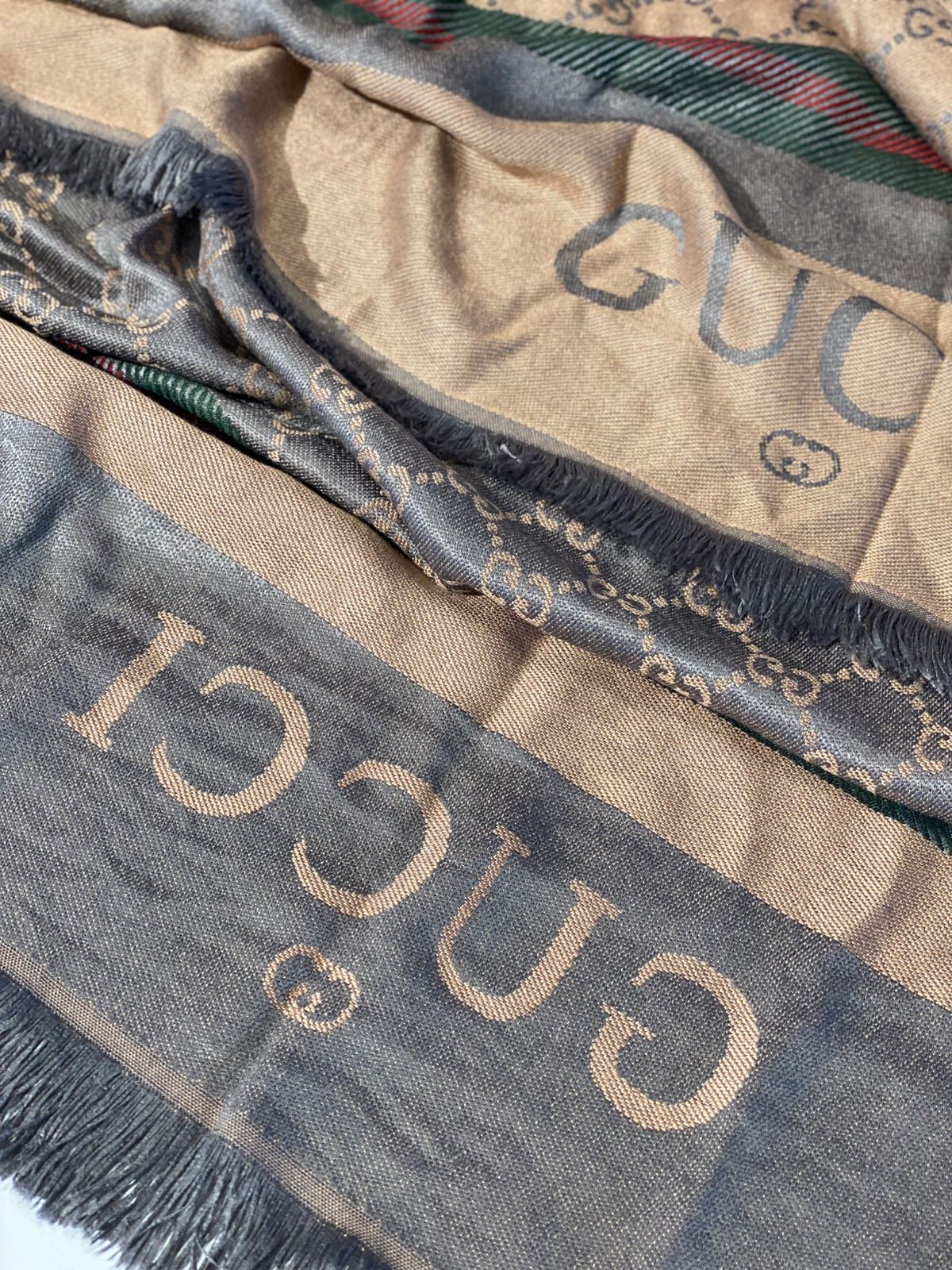 Gucci scarf