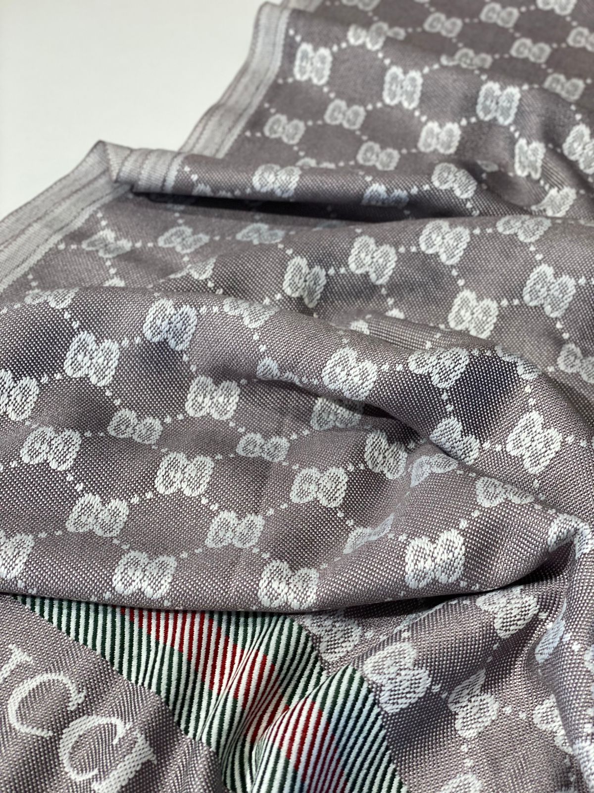 Gucci scarf