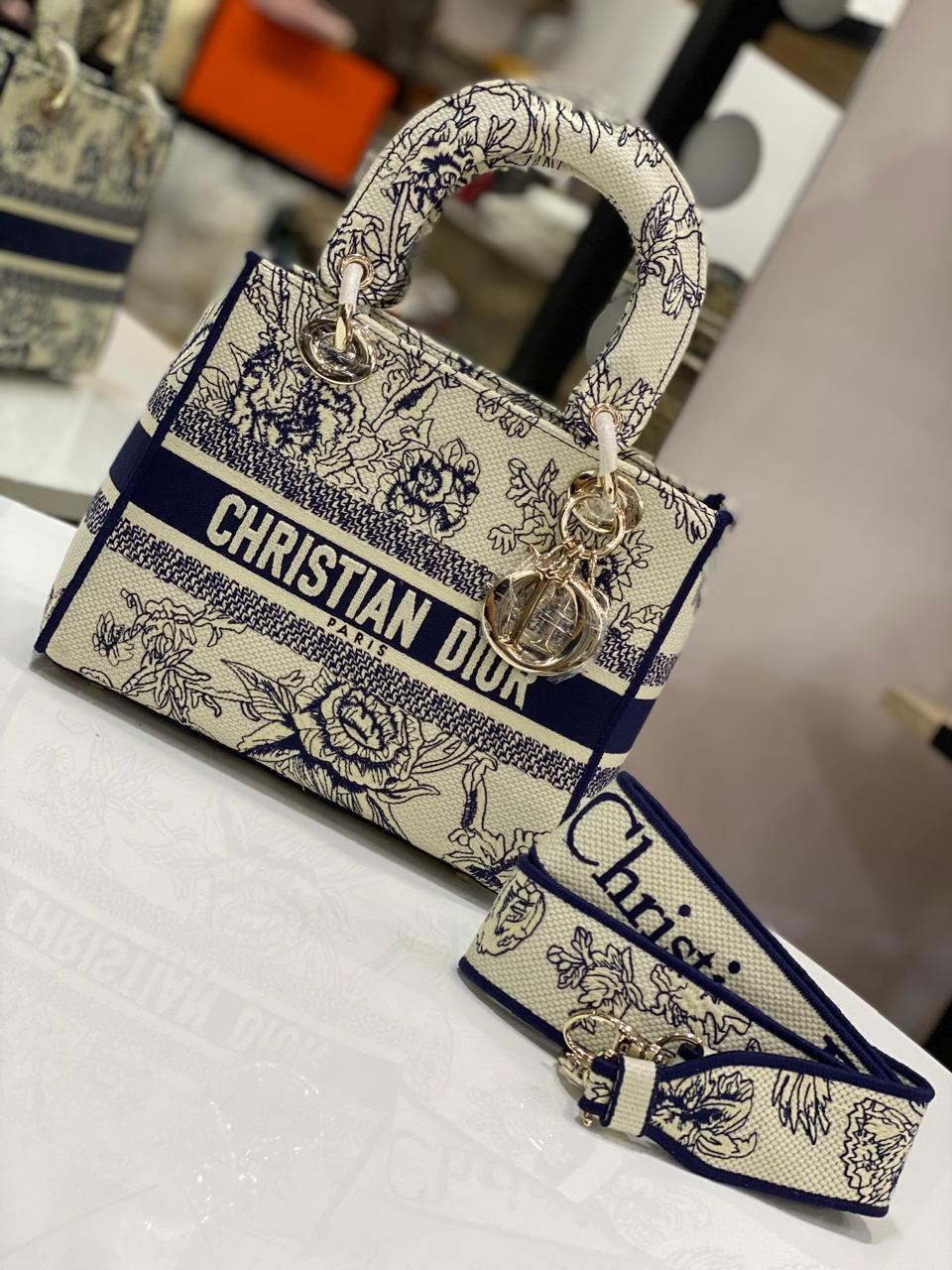 Dior
