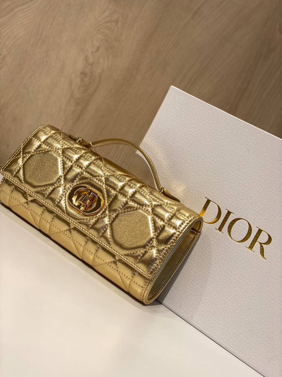 Dior