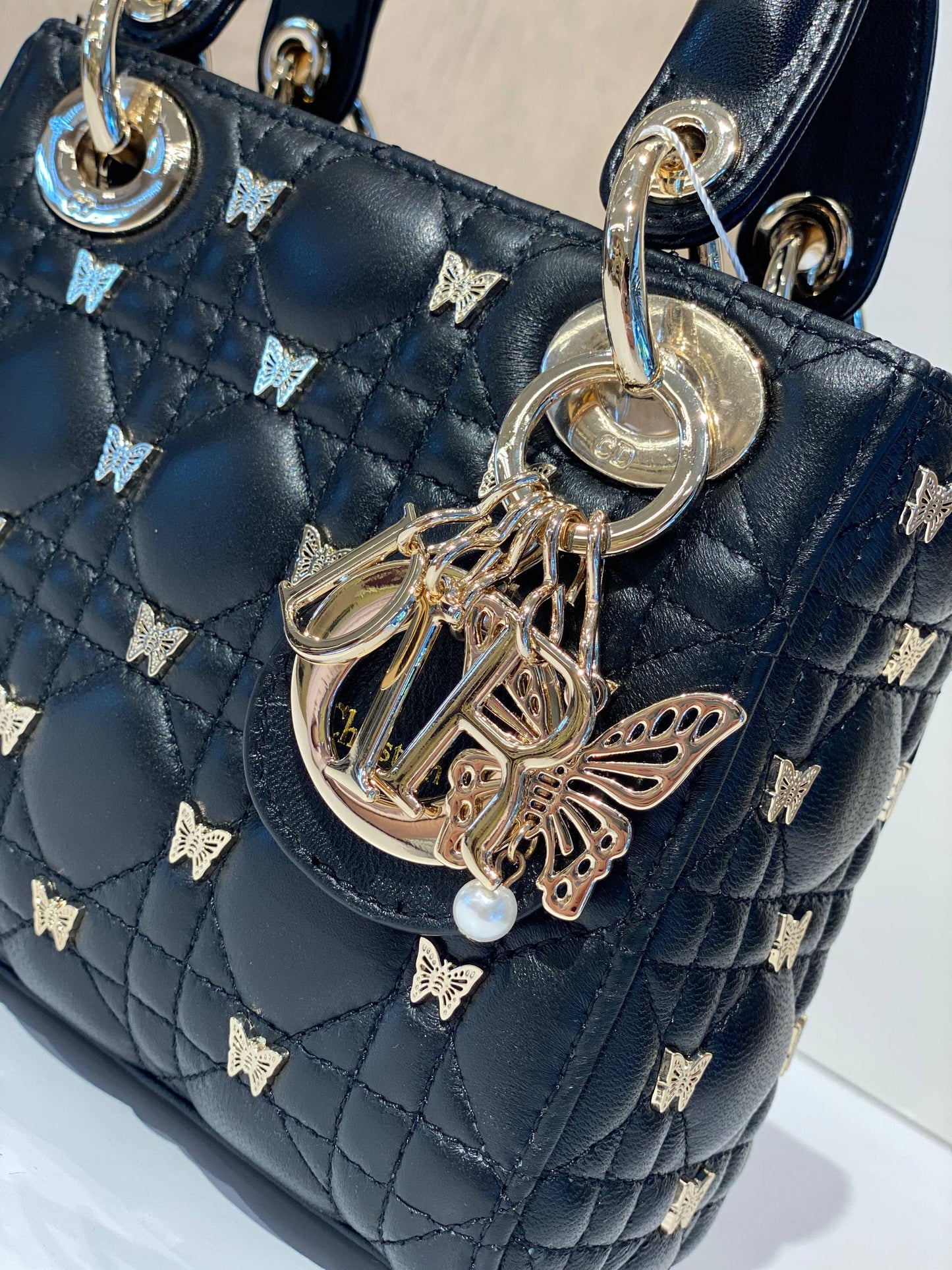 Dior