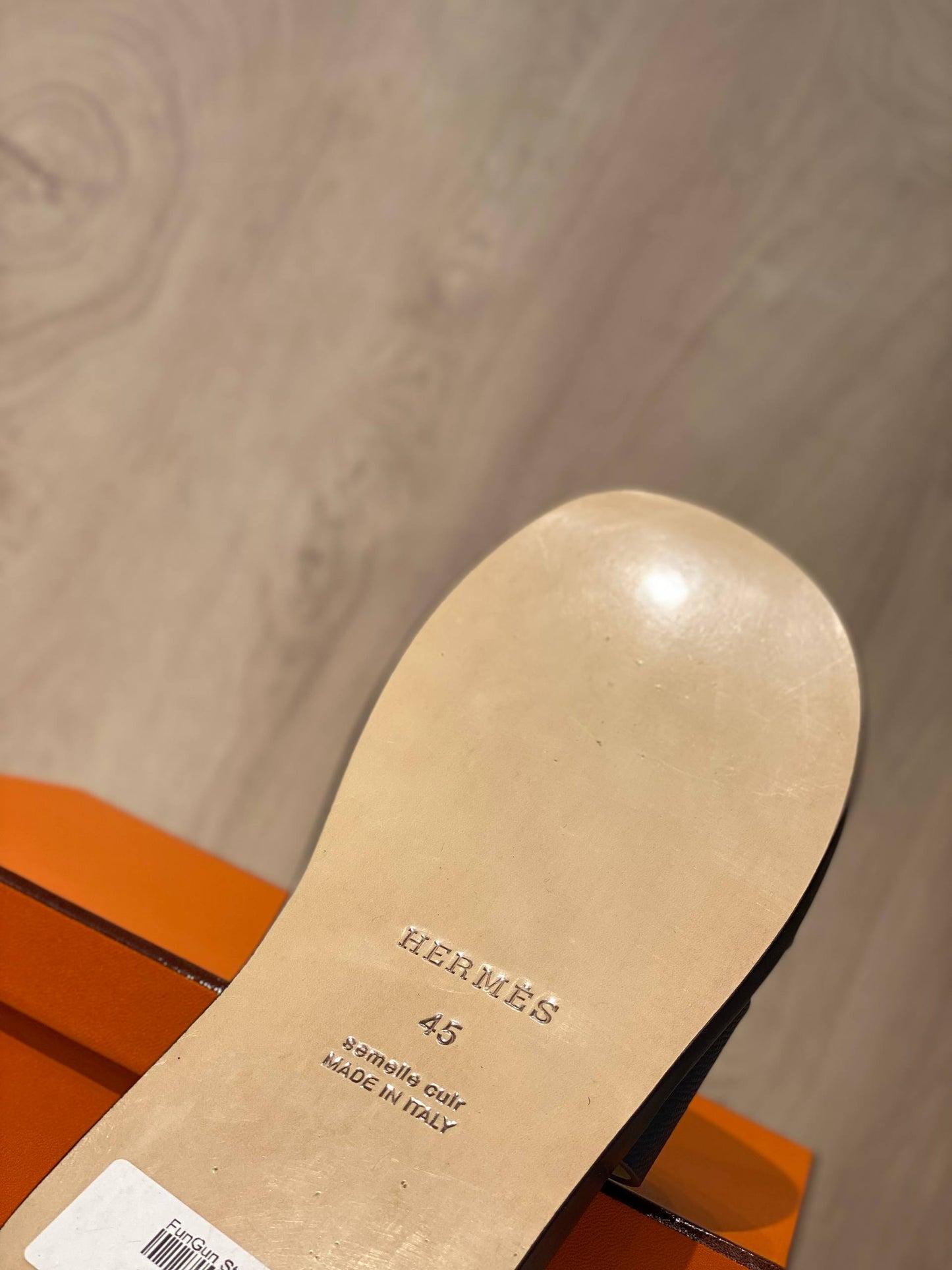 Hermes slipper