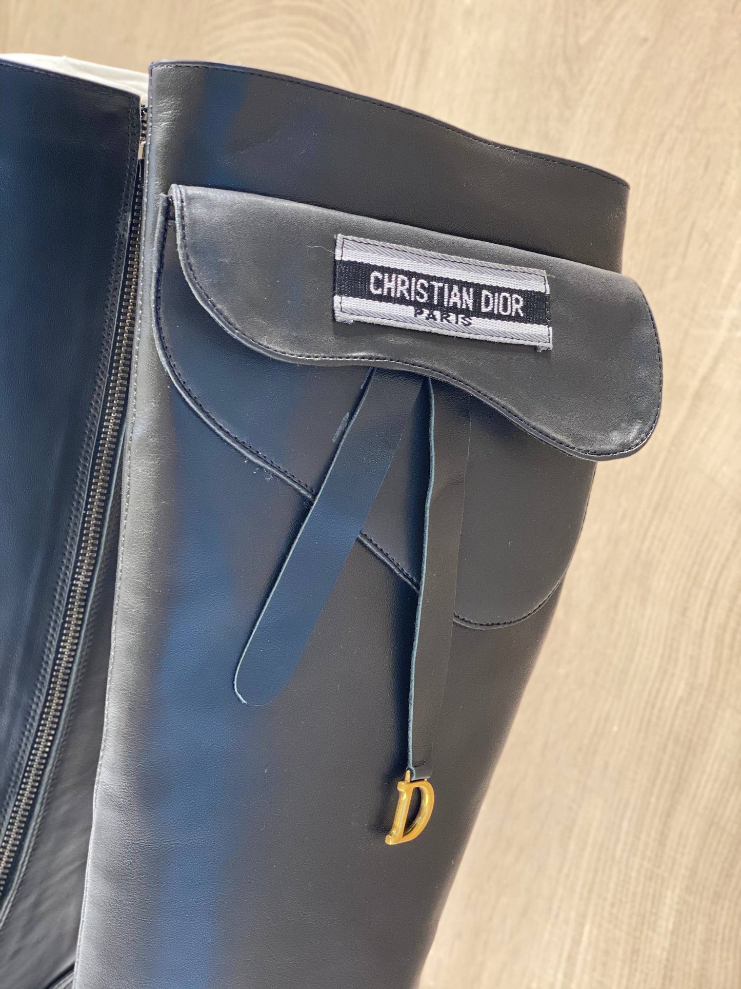Dior