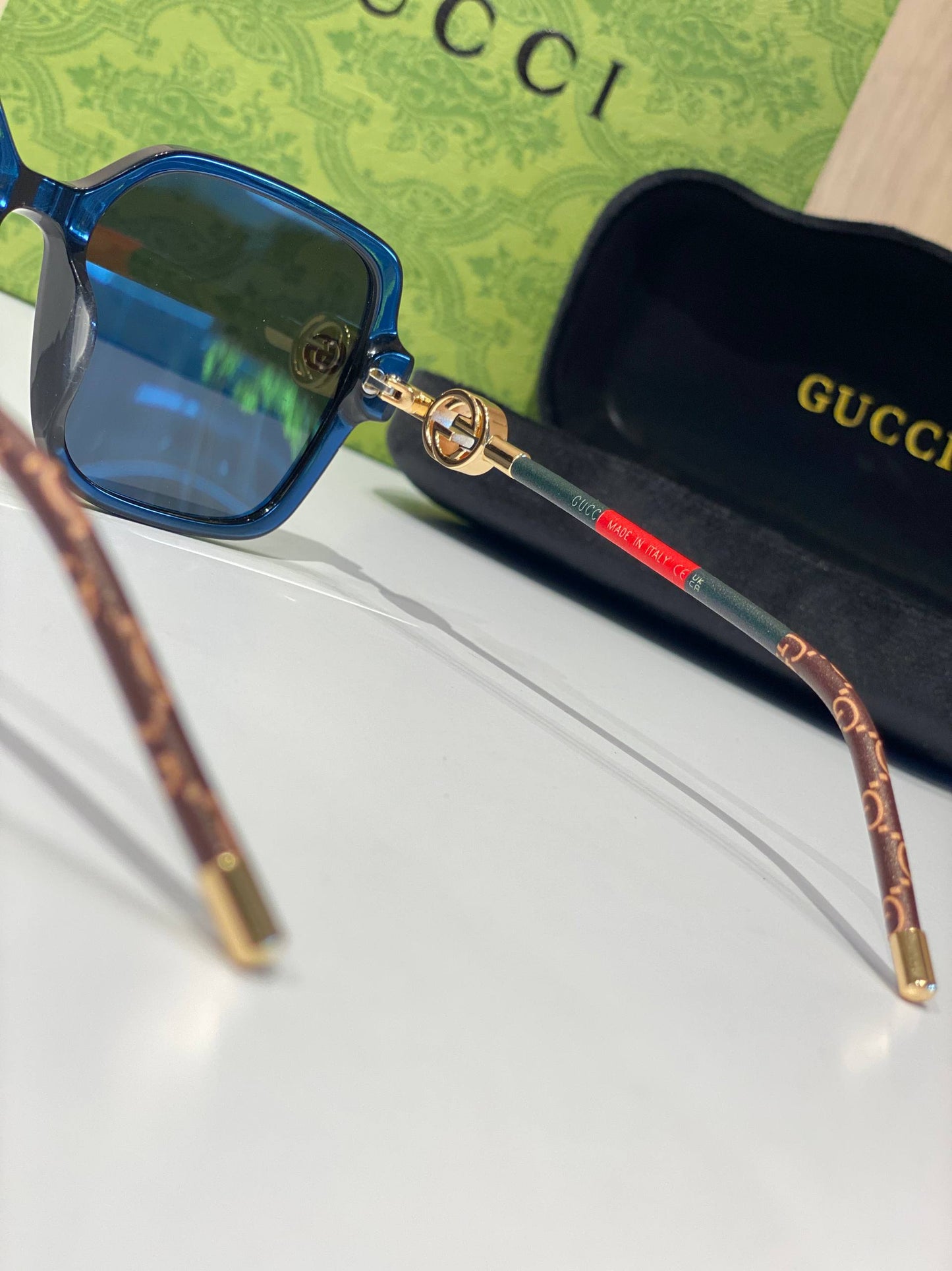 Gucci