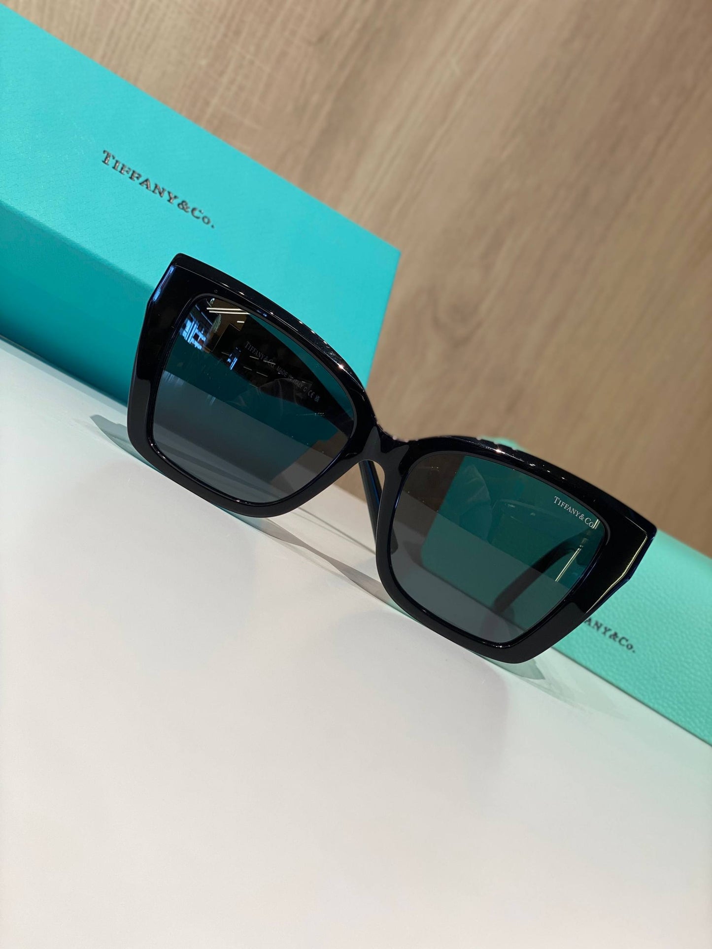 Tiffany & co.