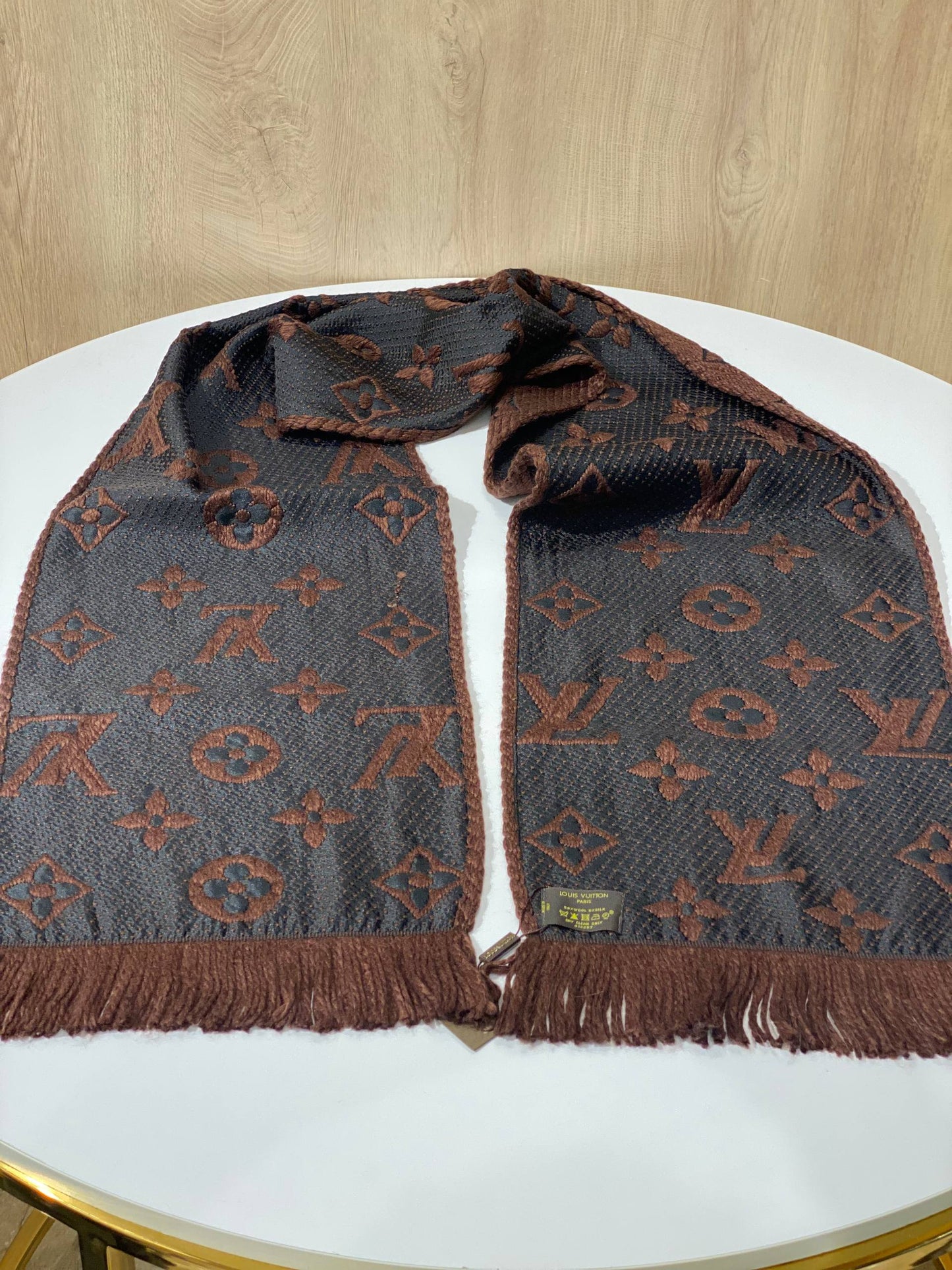 LV Scarf