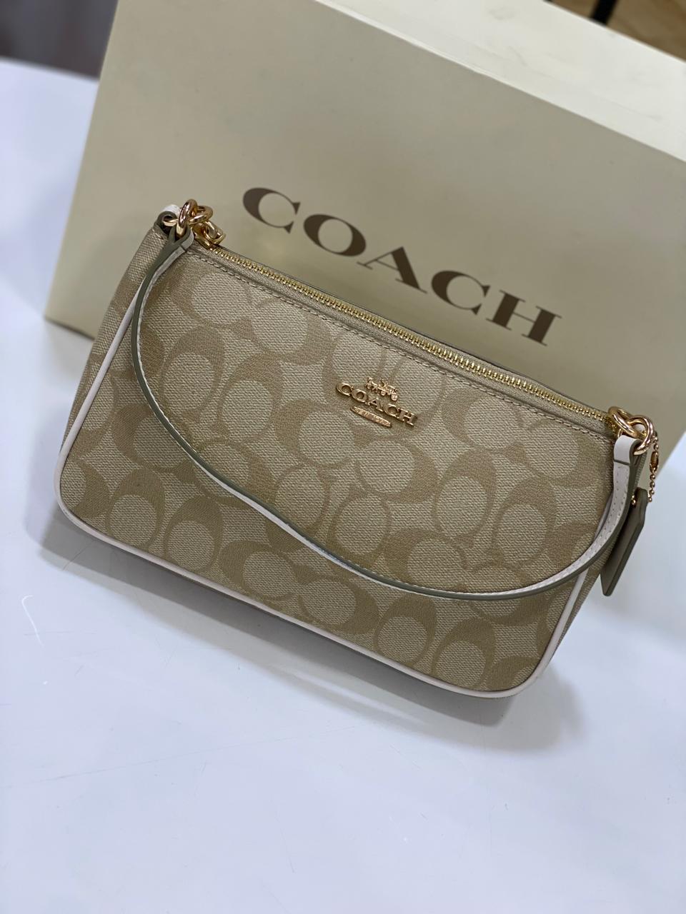 COACH