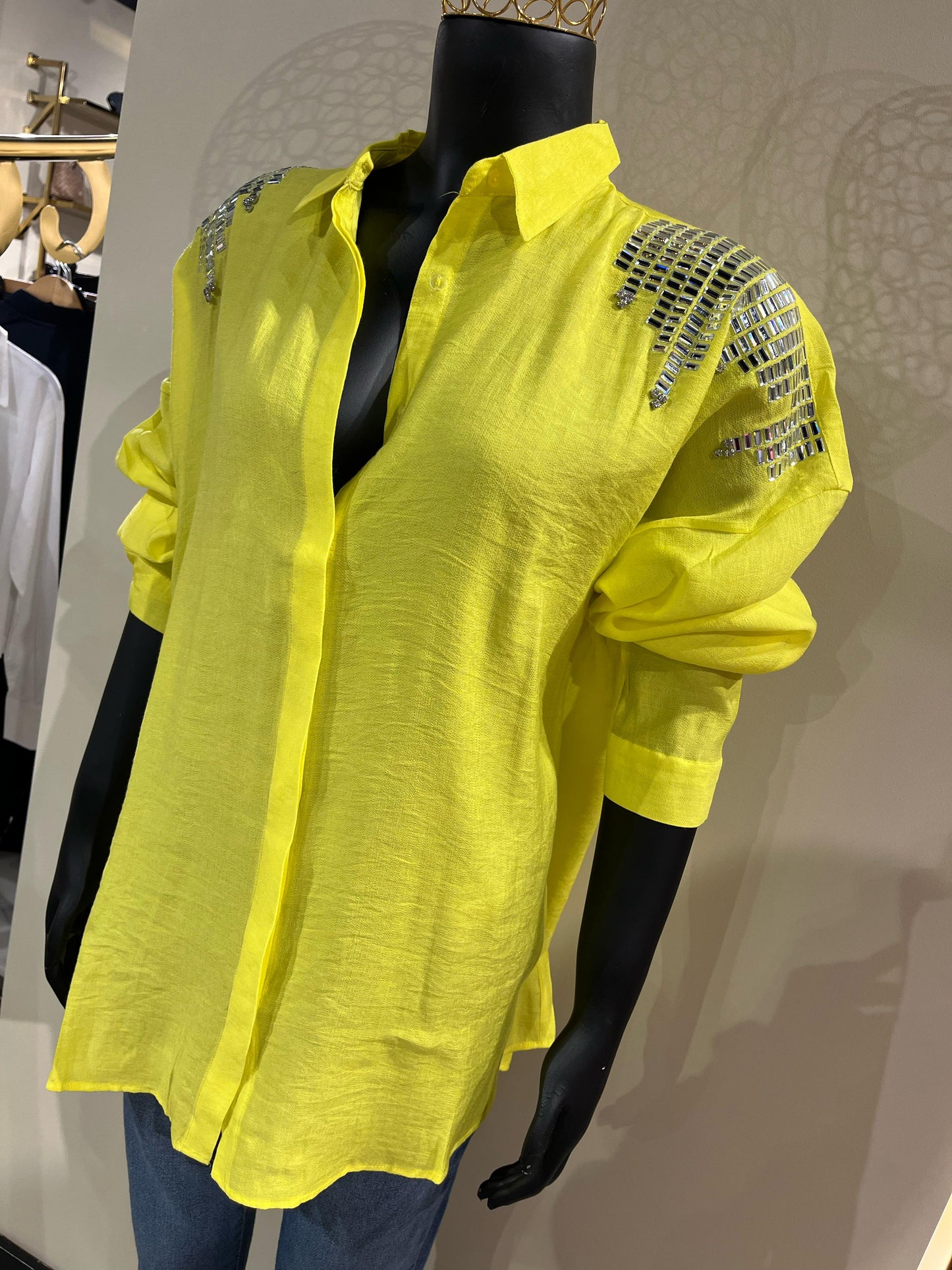 Chemise