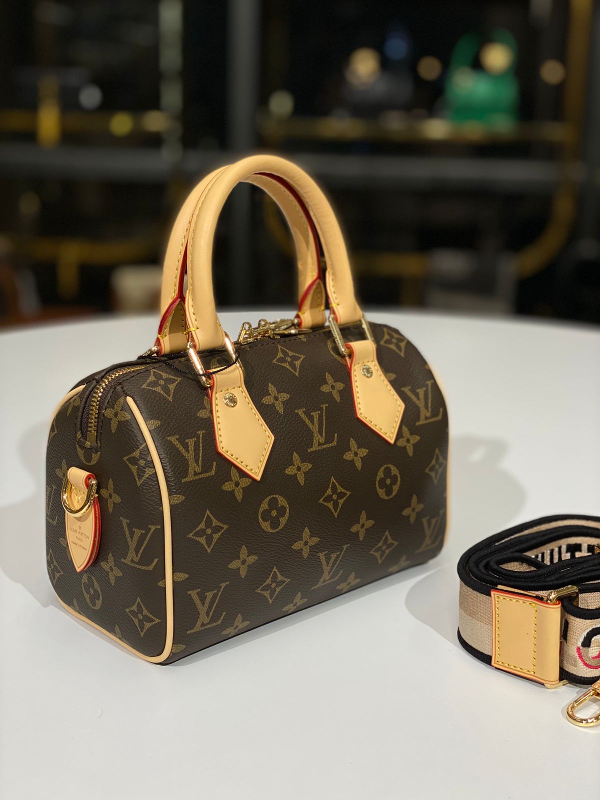 LV