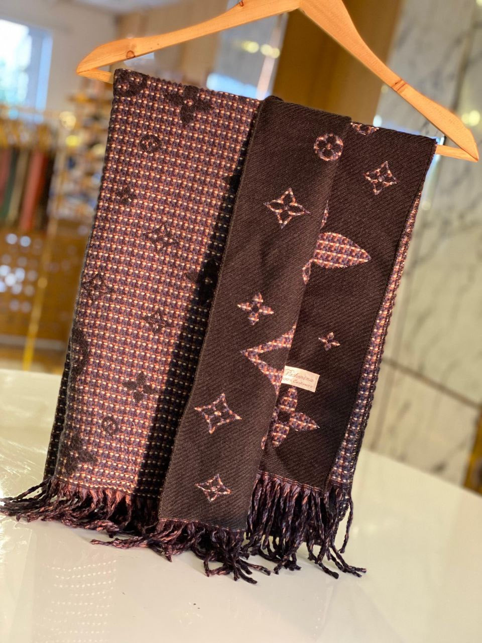 SCARF LV