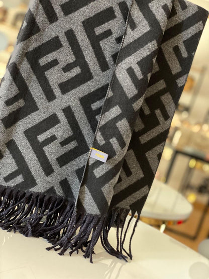 SCARF FENDI