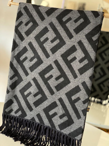 SCARF FENDI