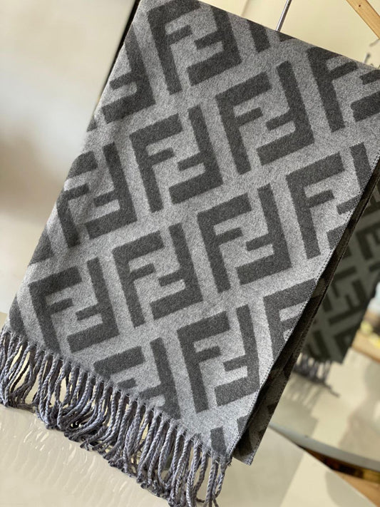 SCARF FENDI