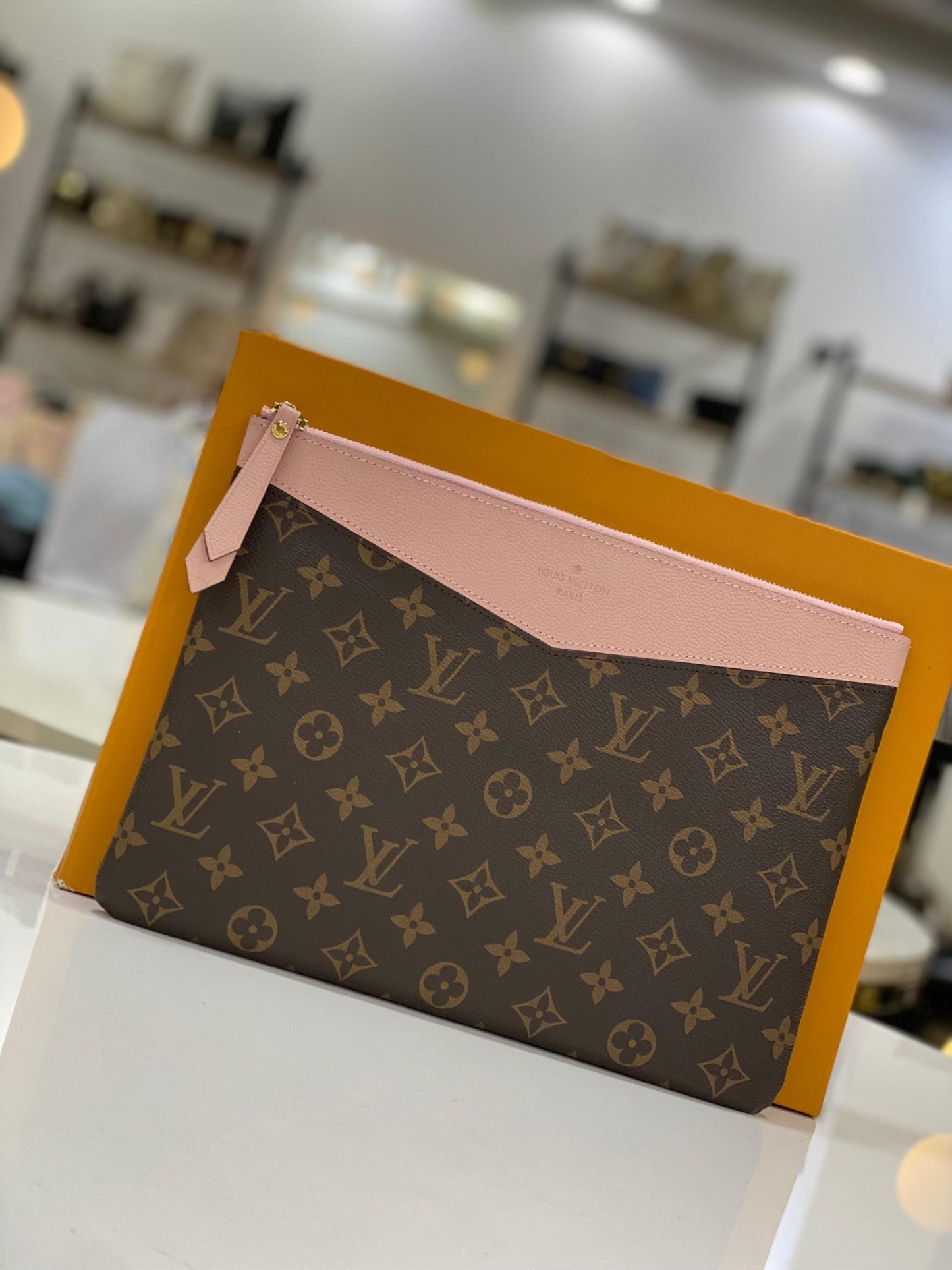 LV