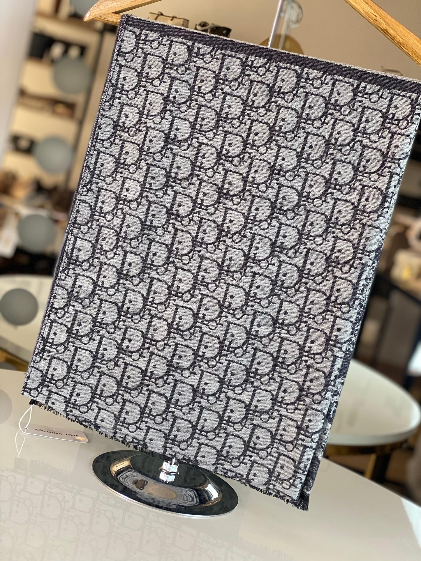 Dior scarf