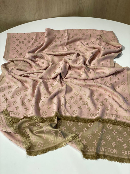 LV scarf