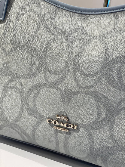Coach