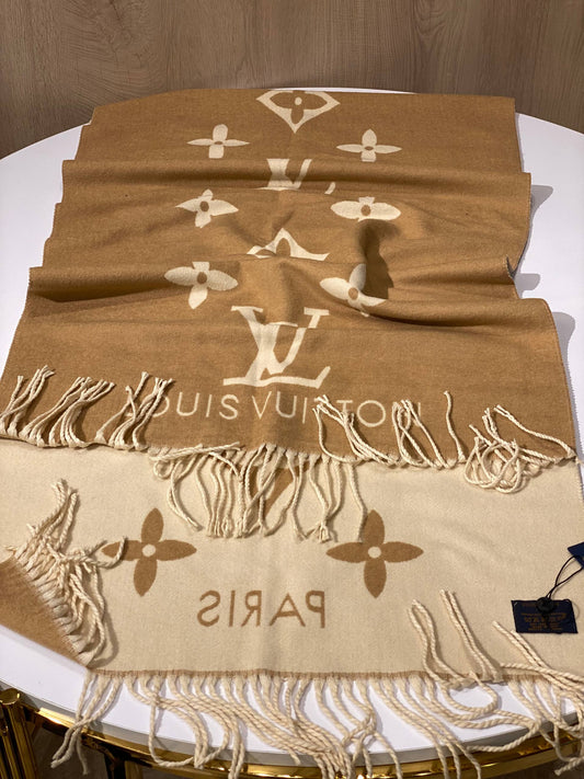 LV Scarf