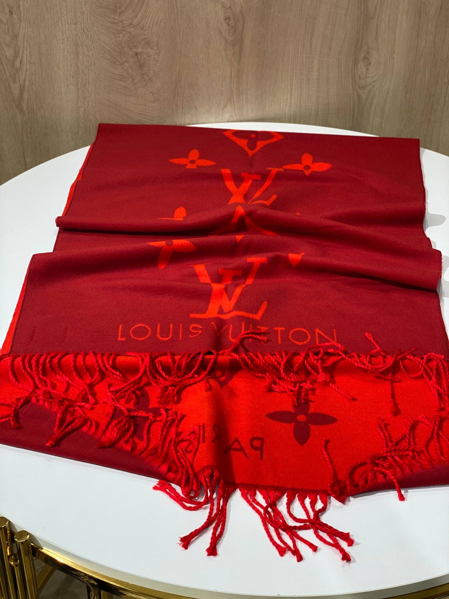 LV Scarf