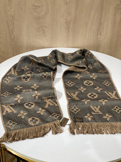 LV Scarf