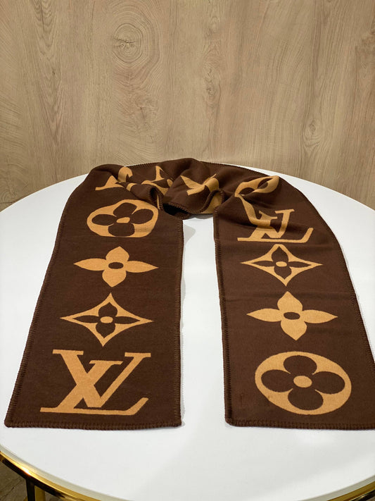 LV Scarf