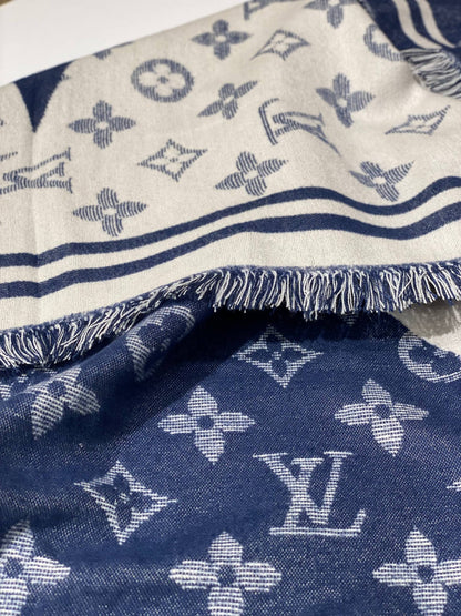 LV Scarf