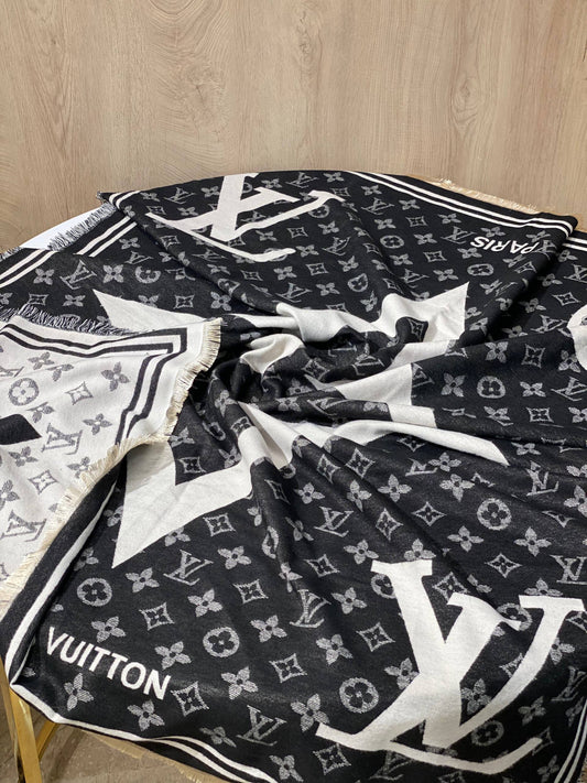 LV Scarf